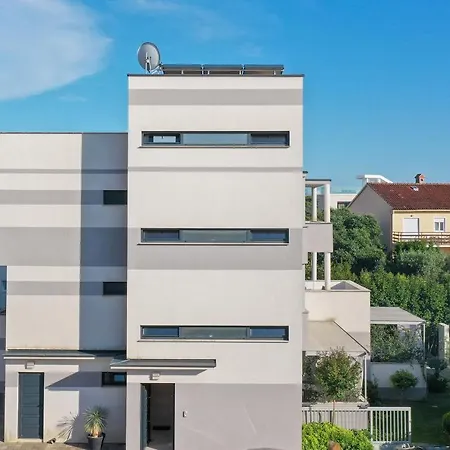 Mato 1 Apartment Zadar