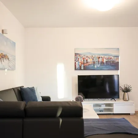 Apartment Mato 1 *