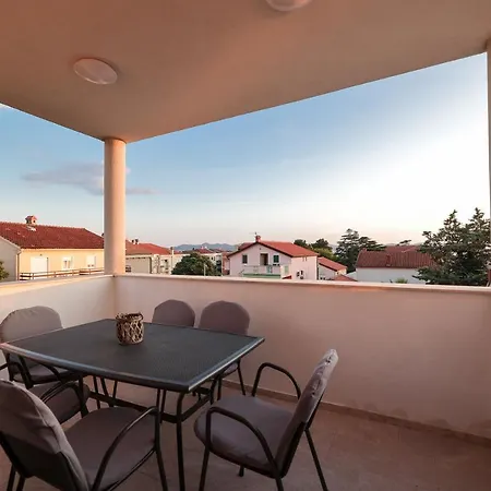 Mato 1 Apartment Zadar
