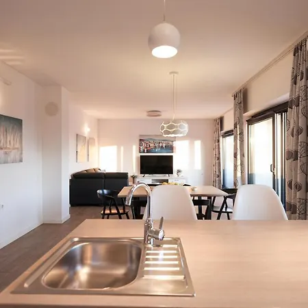 Mato 1 Apartment